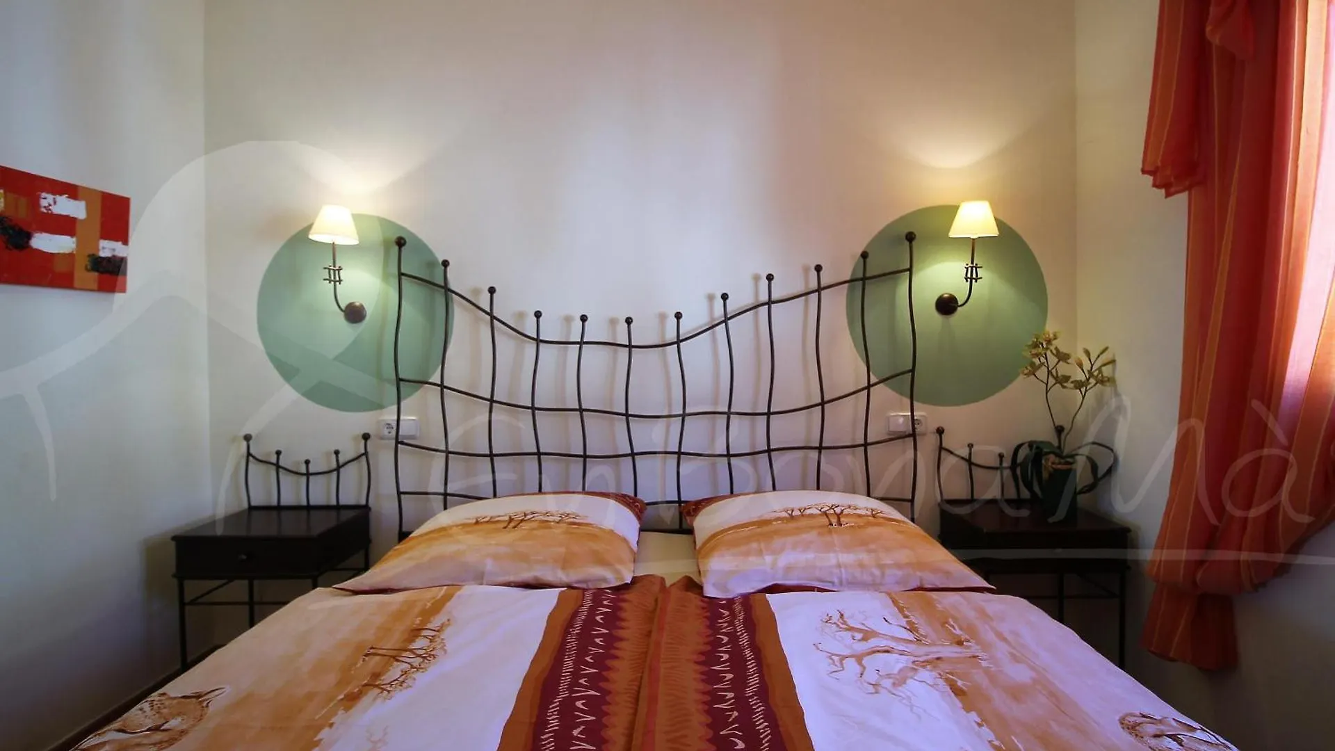 Alquiler Vacacional De Casa Con Piscina Y Vistas, Max.6 Personas, Roses - Es-366-5 0*,  España